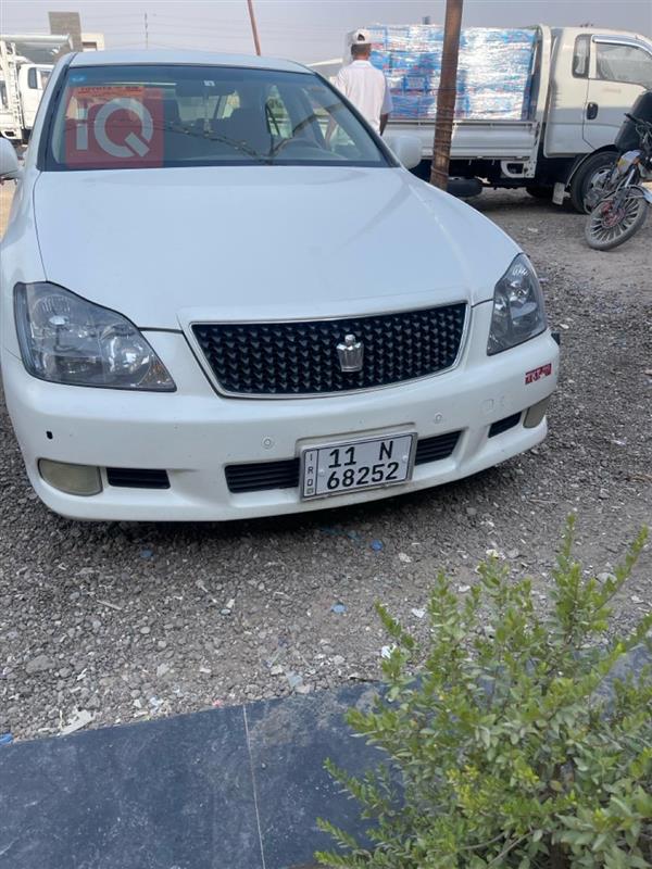 Toyota Crown 2004 for sale in Iraq - Najaf